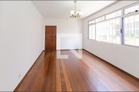 Sala de apartamento à venda com 3 quartos, 110m² em Santa Lúcia, Belo Horizonte