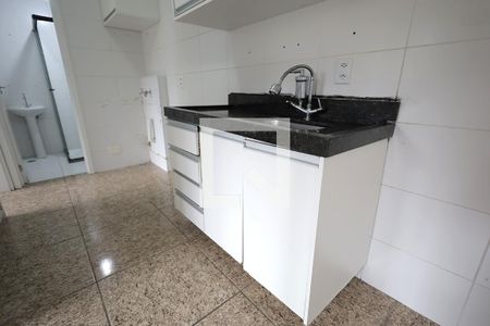 Cozinha de apartamento para alugar com 2 quartos, 35m² em Parque São Vicente, Santo André