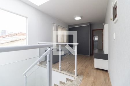 Escada de casa à venda com 3 quartos, 215m² em Vila Gumercindo, São Paulo