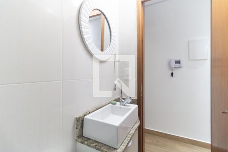Lavabo de casa à venda com 3 quartos, 215m² em Vila Gumercindo, São Paulo