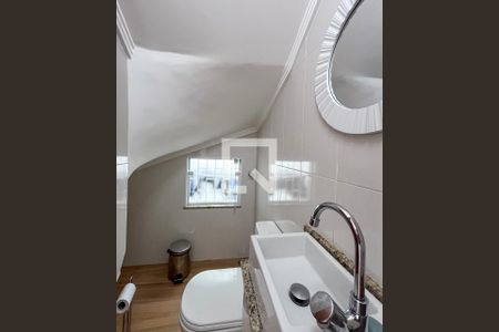 Lavabo de casa à venda com 3 quartos, 215m² em Vila Gumercindo, São Paulo