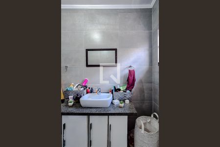 Banheiro da Suíte de casa à venda com 3 quartos, 136m² em Vila Brasilio Machado, São Paulo