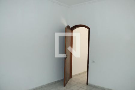 Casa para alugar com 2 quartos, 125m² em Jardim Vazame, Embu das Artes