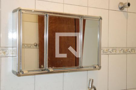 Banheiro Social de casa para alugar com 2 quartos, 125m² em Jardim Vazame, Embu das Artes