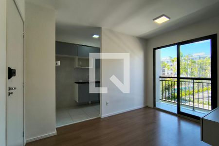 Sala de apartamento para alugar com 2 quartos, 45m² em Barra Olímpica, Rio de Janeiro