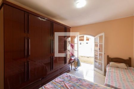 Casa à venda com 3 quartos, 300m² em Jardim Aricanduva, São Paulo