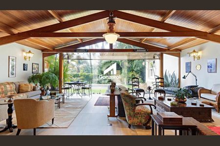 Casa à venda com 4 quartos, 420m² em Pacaembu, São Paulo