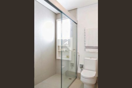 Casa à venda com 3 quartos, 230m² em Santo Amaro, São Paulo