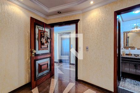 Hall de apartamento para alugar com 4 quartos, 500m² em Bosque da Saúde, São Paulo