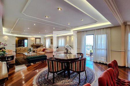 Apartamento para alugar com 4 quartos, 500m² em Bosque da Saúde, São Paulo