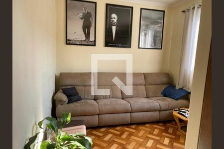 Casa à venda com 4 quartos, 230m² em Indianópolis, São Paulo