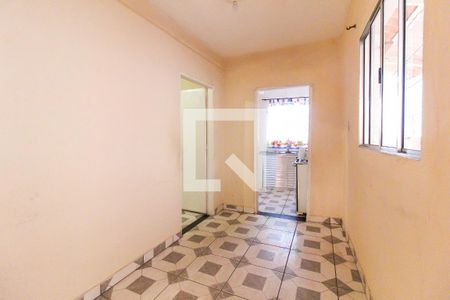 Casa para alugar com 2 quartos, 100m² em Jardim das Camelias, São Paulo