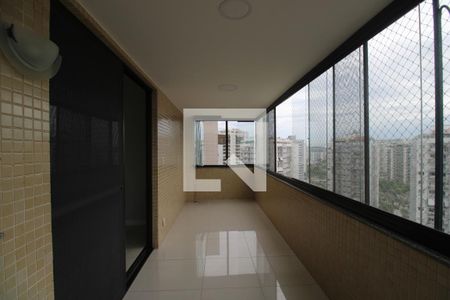 Sala - Varanda de apartamento à venda com 3 quartos, 121m² em Barra Olímpica, Rio de Janeiro