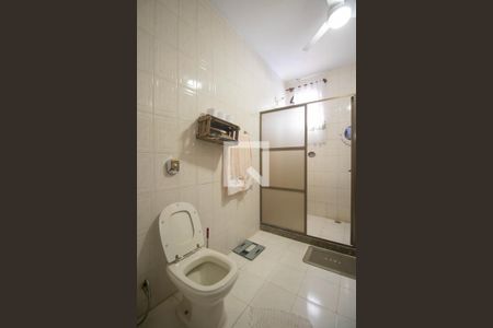 Banheiro da Suíte de casa para alugar com 1 quarto, 150m² em Pita, São Gonçalo