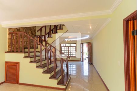 Sala de casa de condomínio à venda com 3 quartos, 220m² em Roncaglia, Campinas