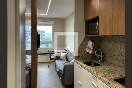Sala/Quarto de kitnet/studio para alugar com 1 quarto, 30m² em Partenon, Porto Alegre