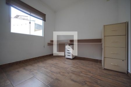 Quarto 2 de casa para alugar com 3 quartos, 145m² em São João do Rio Vermelho, Florianópolis