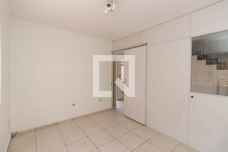 Quarto 1 de casa para alugar com 2 quartos, 145m² em Vila Mazzei, São Paulo