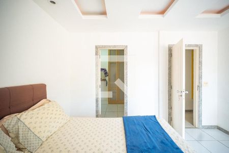 Casa à venda com 4 quartos, 450m² em Barra da Tijuca, Rio de Janeiro