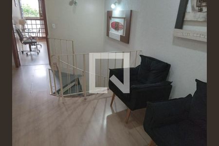 Casa à venda com 3 quartos, 124m² em Vila Mariana, São Paulo