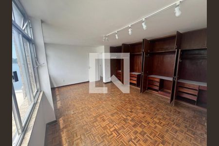 Apartamento à venda com 3 quartos, 145m² em Icaraí, Niterói