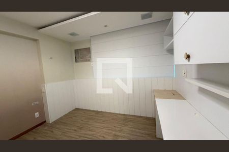 Apartamento à venda com 3 quartos, 127m² em Icaraí, Niterói