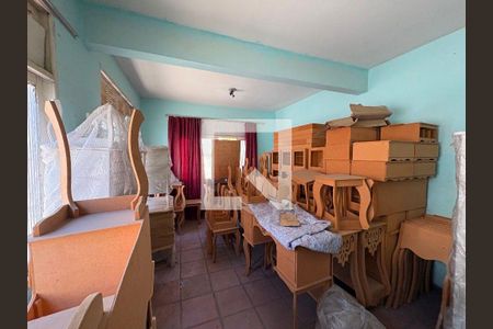 Casa à venda com 5 quartos, 220m² em São Domingos, Niterói