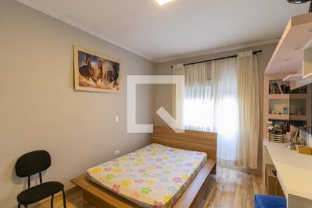 Casa para alugar com 3 quartos, 211m² em Vila Ré, São Paulo