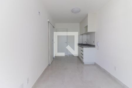 Sala / Cozinha de apartamento para alugar com 1 quarto, 32m² em Butantã, São Paulo