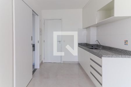 Sala / Cozinha de apartamento para alugar com 1 quarto, 32m² em Butantã, São Paulo