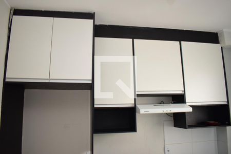 Cozinha - Armários de apartamento para alugar com 2 quartos, 43m² em Jd Reserva Real, Ribeirão Preto