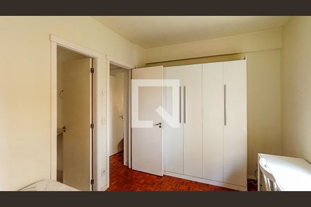 Suite de apartamento para alugar com 3 quartos, 65m² em Santo Antônio, Porto Alegre