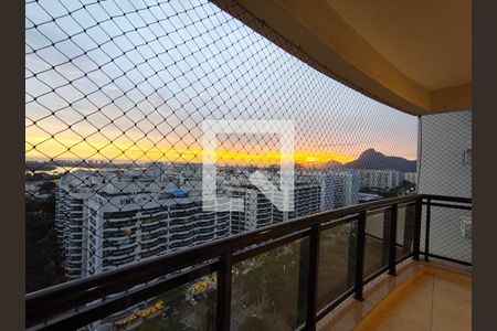 Varanda - Sala de apartamento à venda com 2 quartos, 69m² em Barra Olímpica, Rio de Janeiro