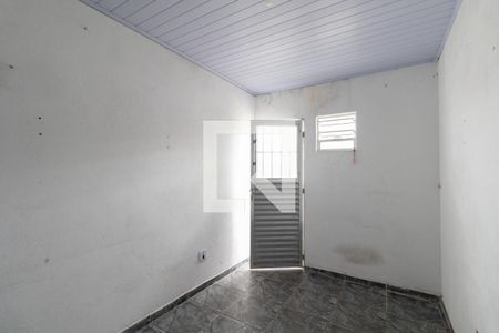 Sala e Cozinha de casa para alugar com 1 quarto, 25m² em Vila Jacuí, São Paulo