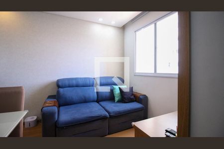 Sala de apartamento para alugar com 2 quartos, 42m² em Vila Ema, São Paulo