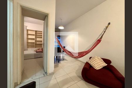 Sala de apartamento para alugar com 1 quarto, 65m² em Ipanema, Rio de Janeiro