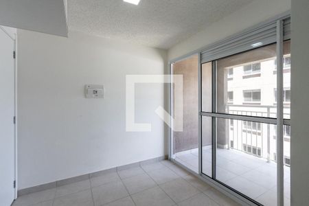 Sala de apartamento para alugar com 2 quartos, 36m² em Parque Industrial Tomas Edson, São Paulo