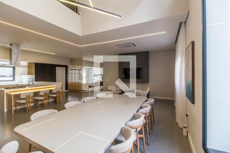 Sala  de casa de condomínio à venda com 6 quartos, 542m² em Alphaville Residencial Dois, Barueri