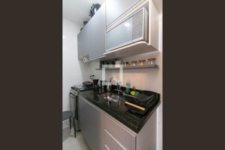 Sala e Cozinha de apartamento para alugar com 2 quartos, 43m² em Vila Matilde, São Paulo