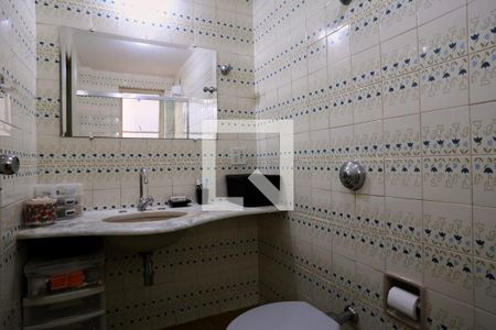 Banheiro da Suíte de apartamento para alugar com 3 quartos, 110m² em Sion, Belo Horizonte