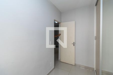 Quarto 2 de apartamento para alugar com 2 quartos, 52m² em Candelária, Belo Horizonte
