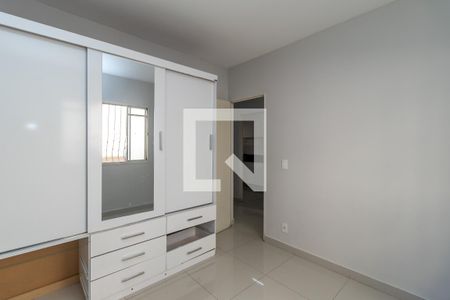 Quarto 1 de apartamento para alugar com 2 quartos, 52m² em Candelária, Belo Horizonte