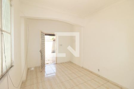 Sala de casa para alugar com 2 quartos, 150m² em Campo Grande, Rio de Janeiro