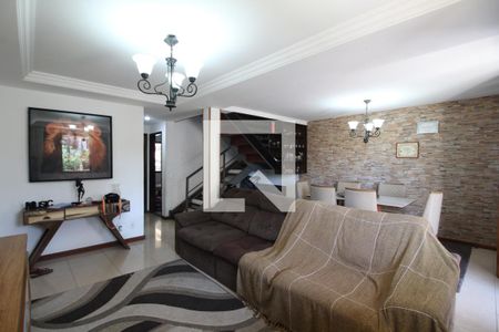 Sala de casa de condomínio à venda com 4 quartos, 250m² em Taquara, Rio de Janeiro