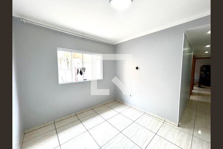 Sala de casa para alugar com 2 quartos, 100m² em Cidade Jardim Cumbica, Guarulhos