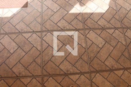 Casa de Condomínio para alugar com 2 quartos, 50m² em Chácara Tropical (caucaia do Alto), Cotia