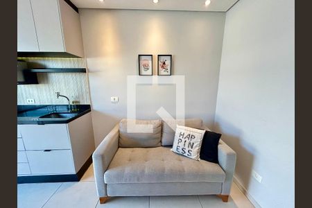 Sala e cozinha de kitnet/studio para alugar com 1 quarto, 38m² em Vila Augusta, Guarulhos