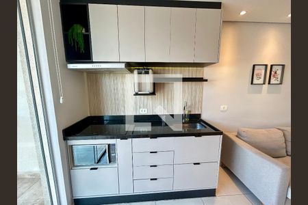 Sala e cozinha de kitnet/studio para alugar com 1 quarto, 38m² em Vila Augusta, Guarulhos