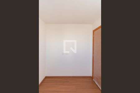 Quarto 1 de apartamento para alugar com 2 quartos, 34m² em Vila Antonieta, São Paulo