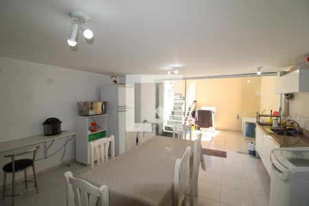 Sala / Cozinha de casa para alugar com 1 quarto, 45m² em Água Fria, São Paulo